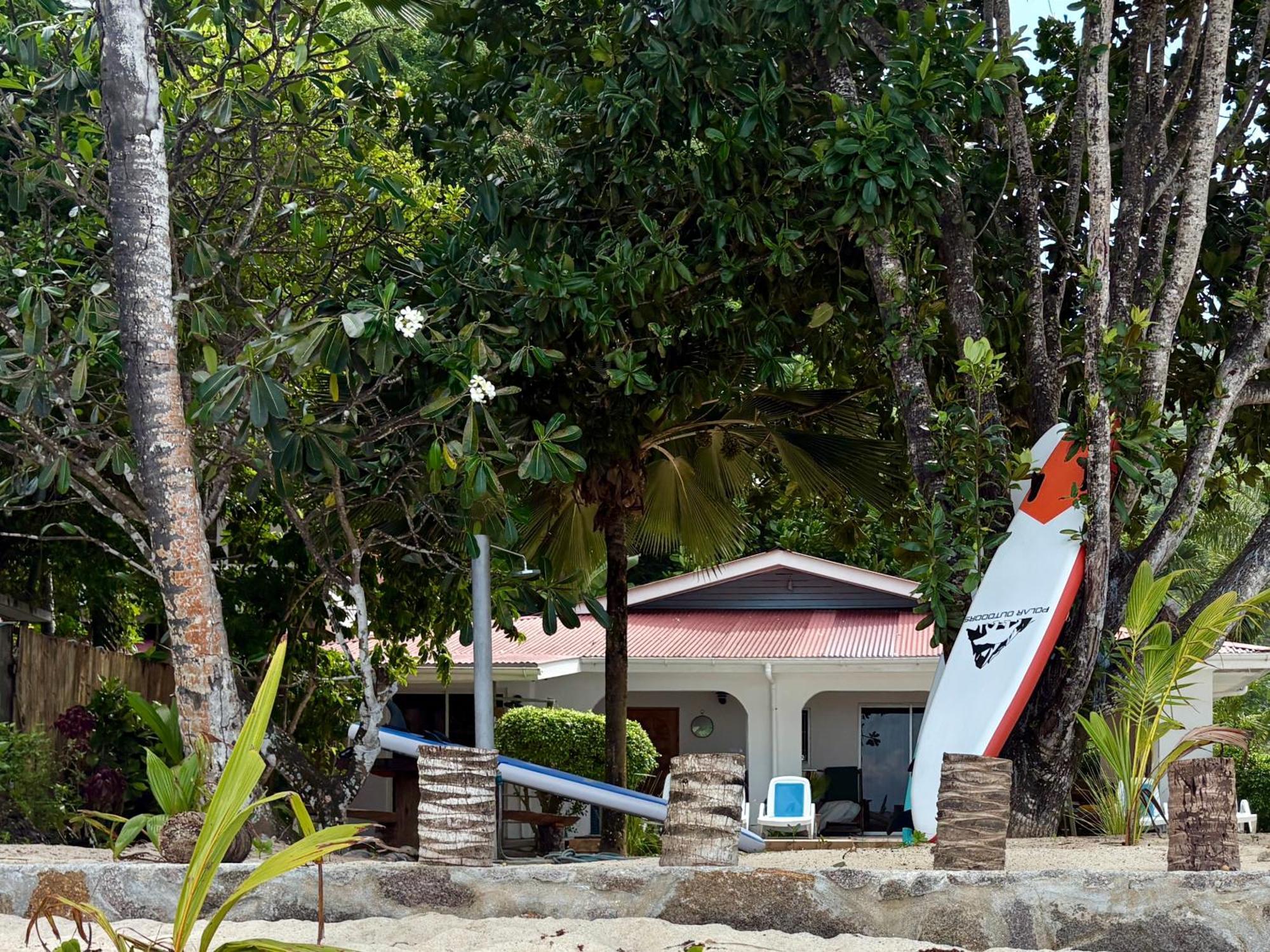 Beach Kaz Takamaka Exterior photo
